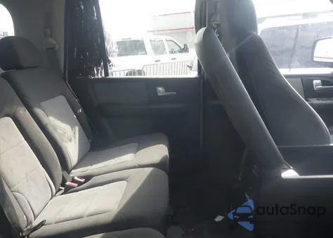 2003 Ford Expedition Xlt from USA, damaged, VIN 1FMRU15W53LC59757